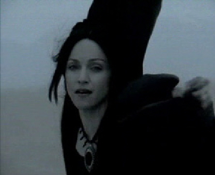 Madonna, video  Frozen   1999